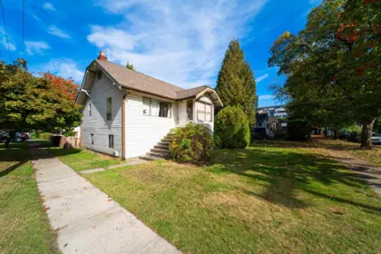 111 E 18th Avenue, Vancouver, BC, Vancouver — Single Family Residence for sale