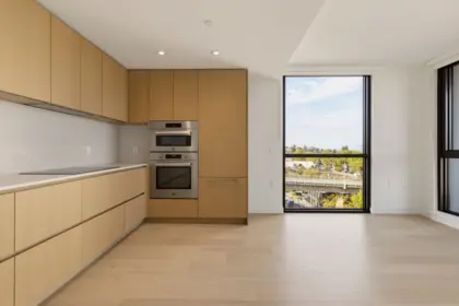 702 1530 W 6th Avenue, Vancouver, BC, Vancouver — Apartment/Condo for sale