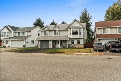 7487 Garnet Drive, Chilliwack, BC, Chilliwack — Single Family Residence for sale