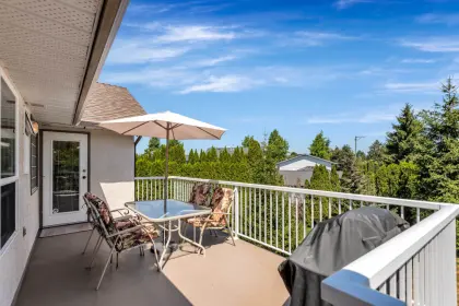 21549 49b Avenue, Langley, BC, Langley — Single Family Residence for sale