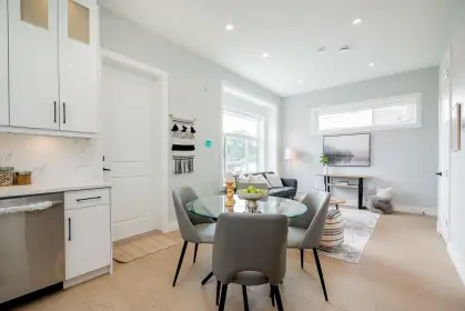 2622 Dundas Street, Vancouver, BC, Vancouver — Half Duplex for sale
