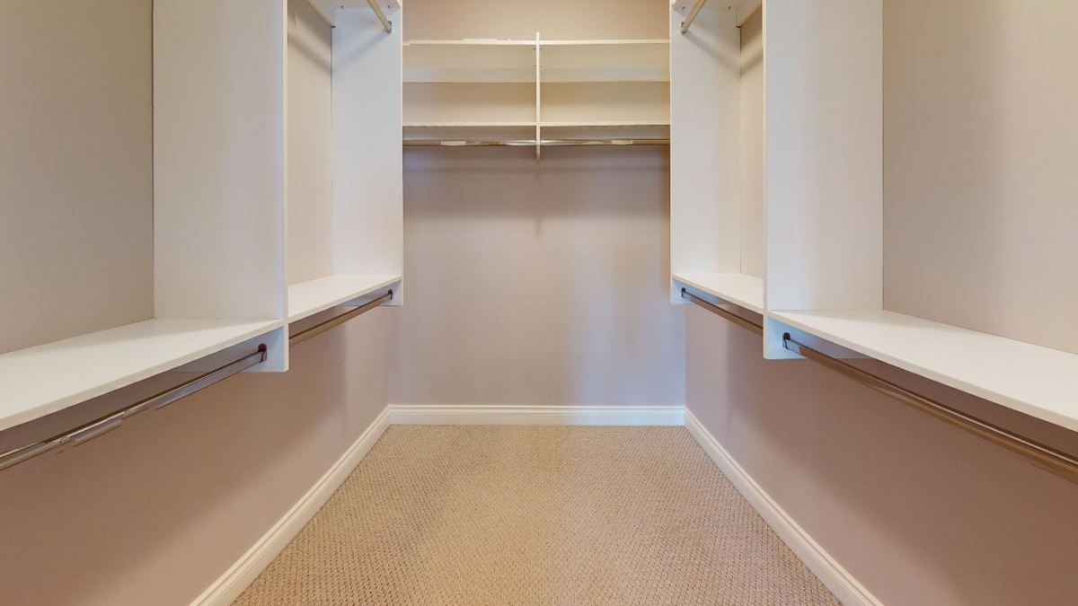 Entry Foyer Photo of 3351 Point Avenue, Richmond, BC