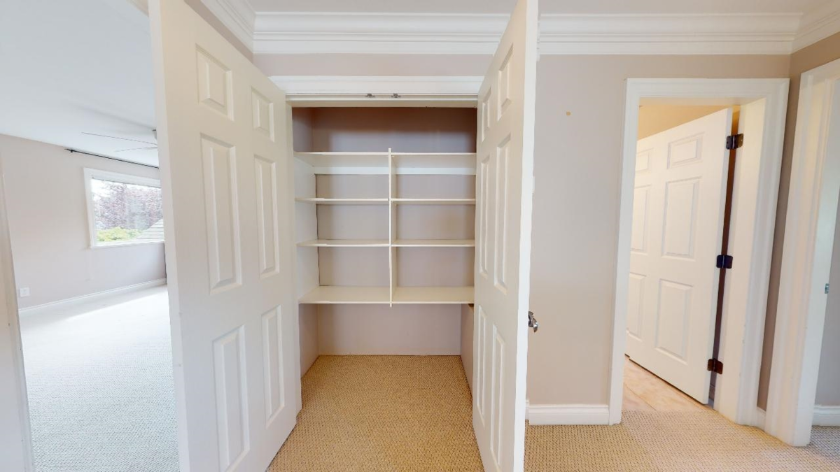 Mudroom Photo of 3351 Point Avenue, Richmond, BC