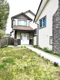 587 Foster Avenue, Coquitlam, BC, Coquitlam — Half Duplex for sale