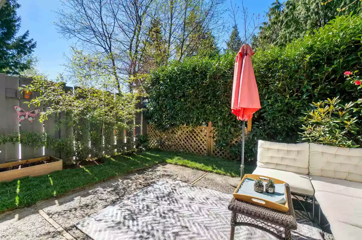 Family Room Photo of 4605 Hoskins Road, North Vancouver, BC