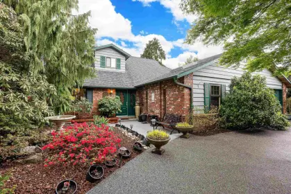 19322 116a Avenue, Pitt Meadows, BC, Pitt meadows — Single Family Residence for sale