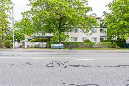 209 5955 177b Street, Surrey, BC, Surrey — Apartment/Condo for sale