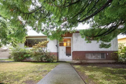 2112 W 32nd Avenue, Vancouver, BC, Vancouver — Single Family Residence for sale