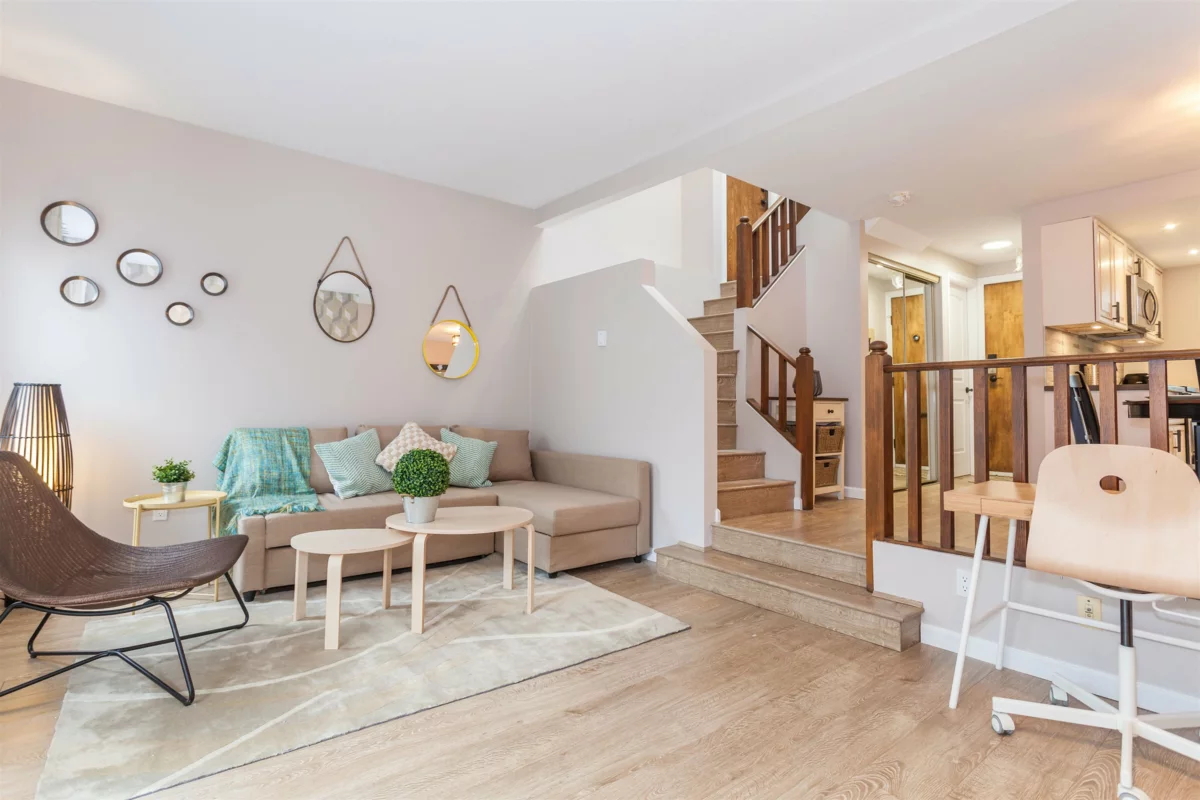 Exterior Front Photo of 2062 Cypress Street, Vancouver, BC