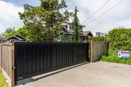 4671 No. 3 Road, Chilliwack, BC, Chilliwack — Single Family Residence for sale