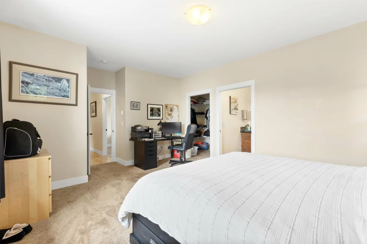 Basement Recreation Room Photo of 5781 Genni's Way, Sechelt, BC