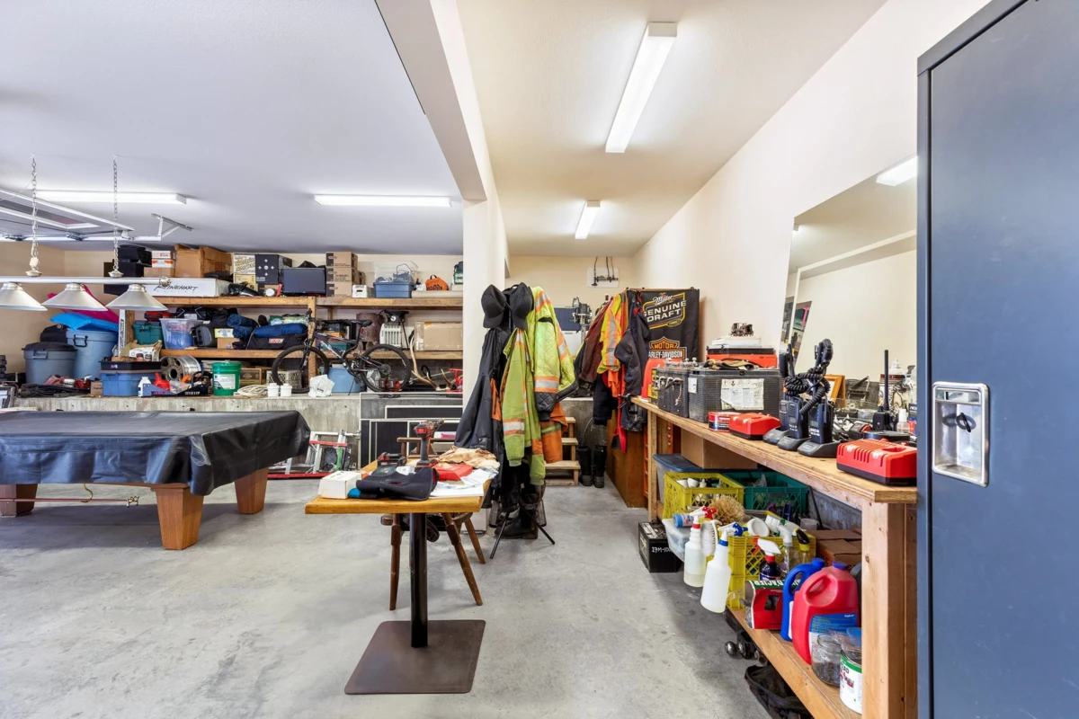 Hallway Photo of 5781 Genni's Way, Sechelt, BC