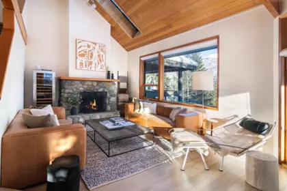 211 6117 Eagle Drive, Whistler, BC, Whistler — Townhouse for sale
