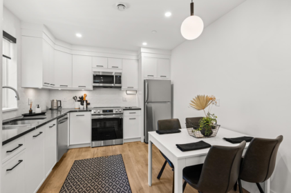 Basement Recreation Room Photo of 1255 Kent Street, White Rock, BC