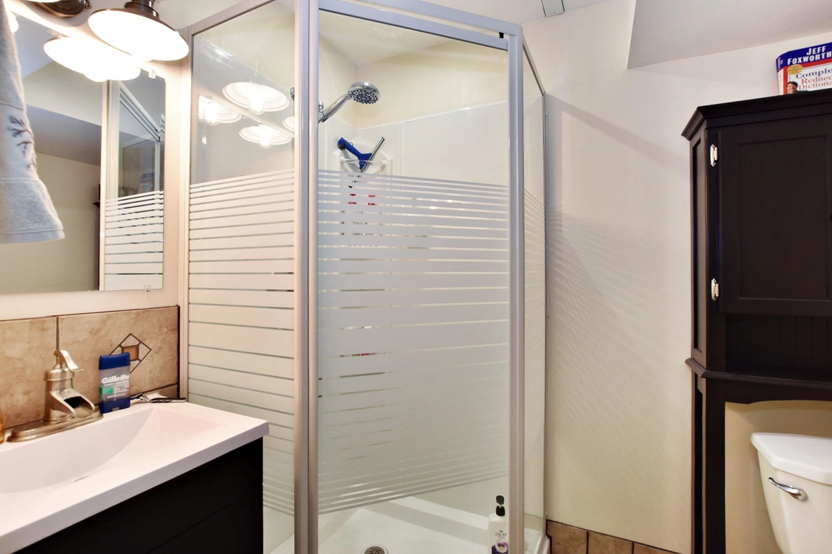 Garage Interior Photo of 7822 Cedar Street, Mission, BC