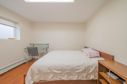 Kitchen Photo of 4663 W 15th Avenue, Vancouver, BC
