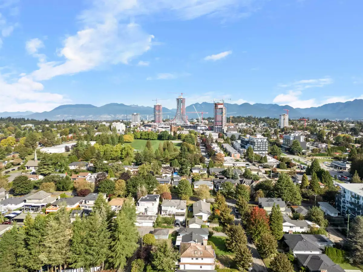Bedroom 3 Photo of 609 W 52nd Avenue, Vancouver, BC