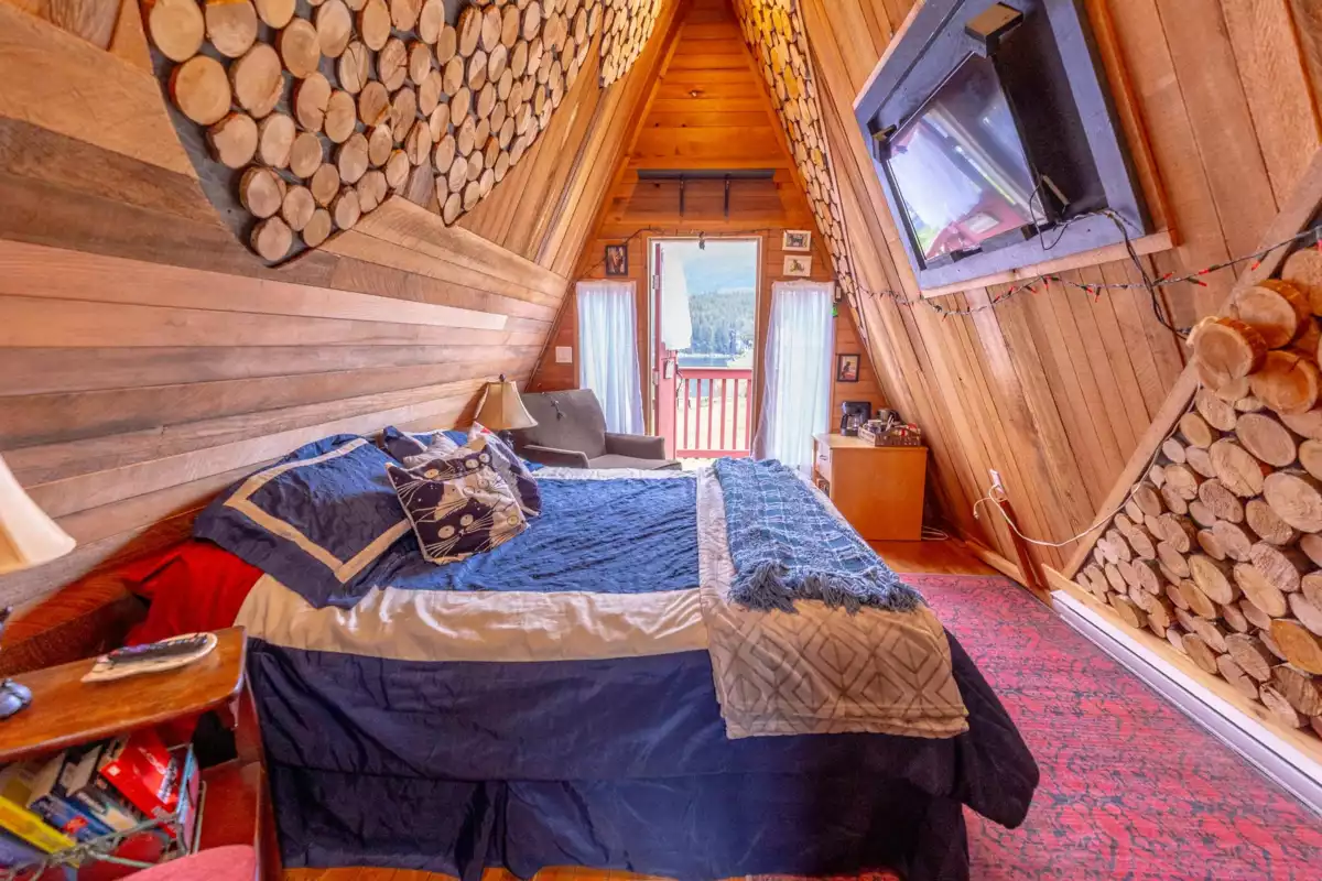 Fitness Center Photo Near 10052 Malaspina Road, No City Value, BC