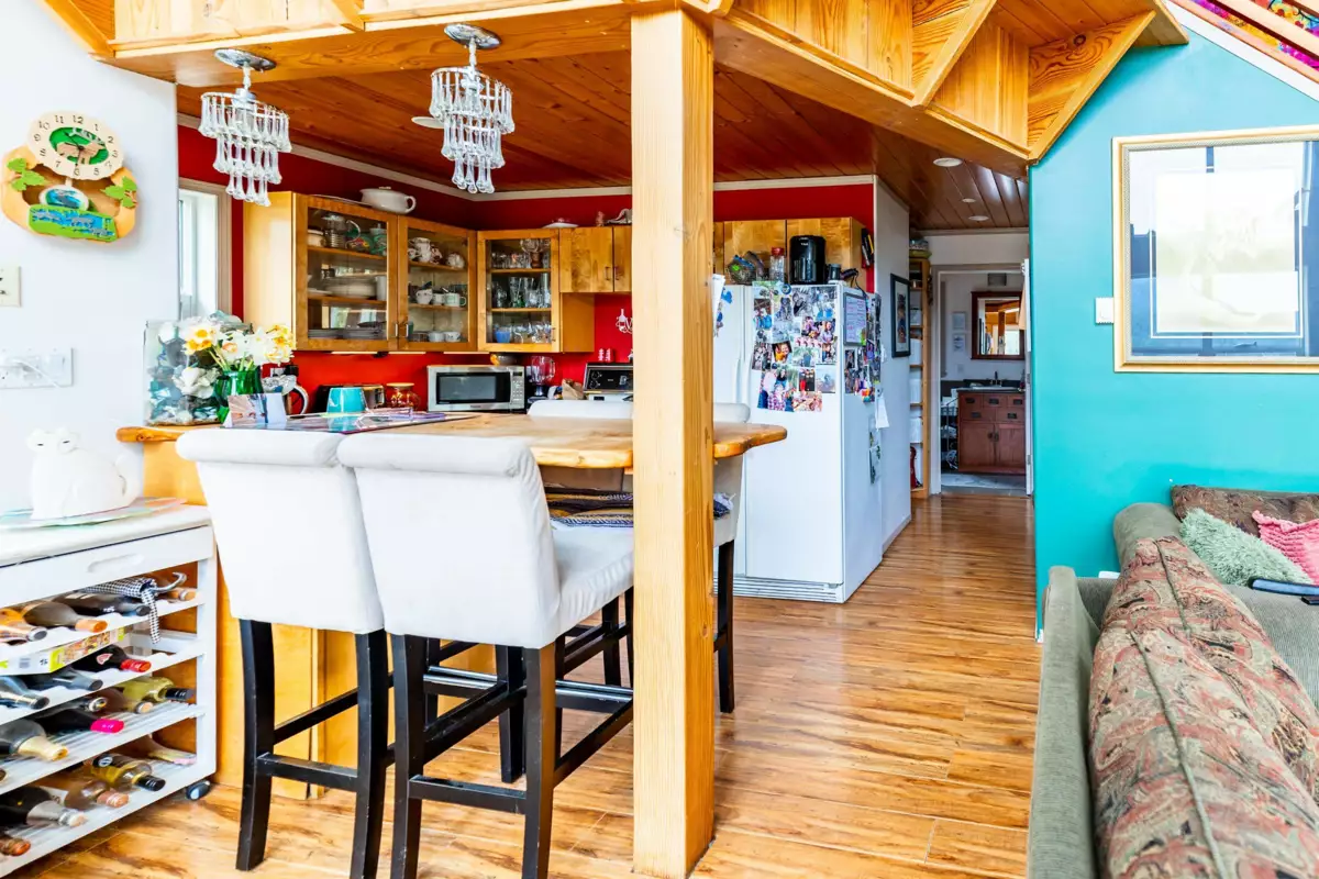 Mudroom Photo of 10052 Malaspina Road, No City Value, BC