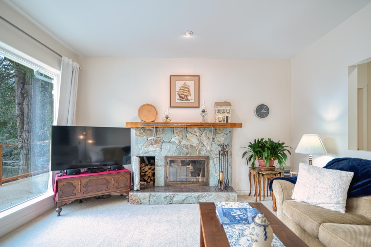 Bedroom 4 Photo of 5338 Daniel Road, Garden Bay, BC