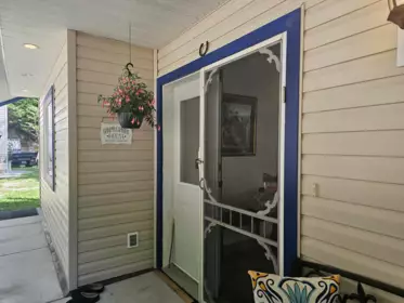 Garage Interior Photo of 5338 Daniel Road, Garden Bay, BC