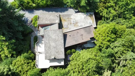 568 St. Andrews Place, West Vancouver, BC, West Vancouver — Single Family Residence for sale