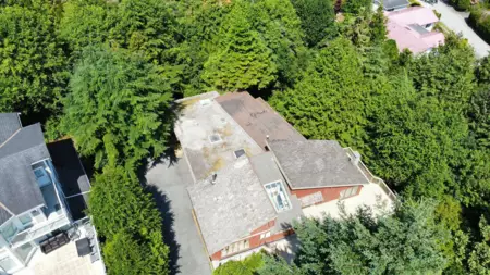 568 St. Andrews Place, West Vancouver, BC, West Vancouver — Single Family Residence for sale