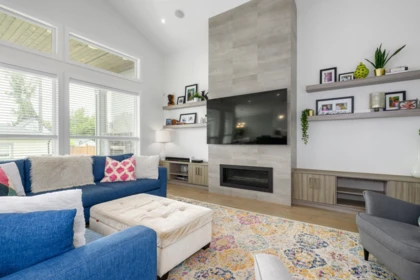 787 E 13th Street, North Vancouver, BC, North Vancouver — Single Family Residence for sale