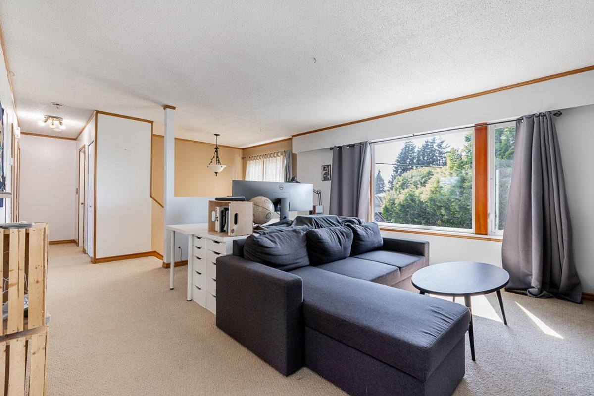 Exterior Rear Photo of 2226 Martens Street, Abbotsford, BC