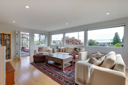 529 E 7th Street, North Vancouver, BC, North Vancouver — Single Family Residence for sale
