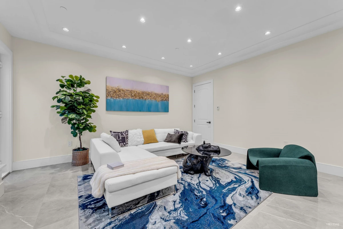 Basement Recreation Room Photo of 4112 W 11th Avenue, Vancouver, BC