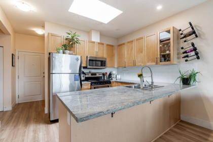 PH3 688 E 17th Avenue, Vancouver, BC, Vancouver — Apartment/Condo for sale