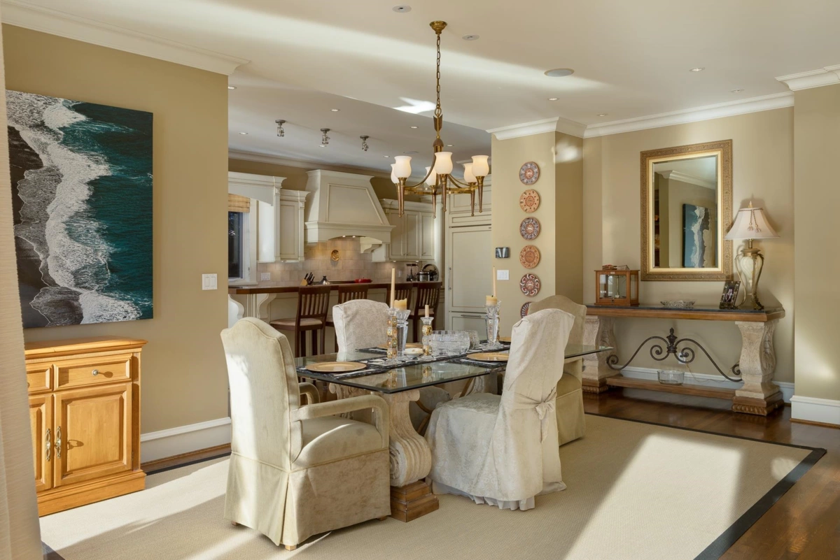 Breakfast Nook Photo of 6154 Gleneagles Drive, West Vancouver, BC