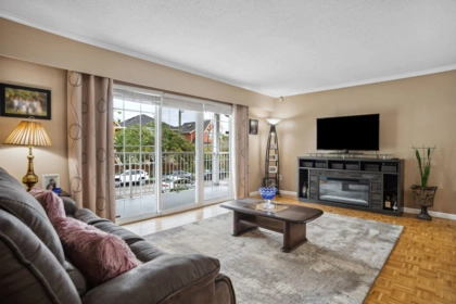 4975 Moss Street, Vancouver, BC, Vancouver — Single Family Residence for sale
