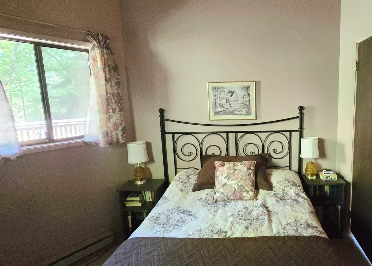 Bedroom 4 Photo of 427 Collingwood Road, Keats Island, BC