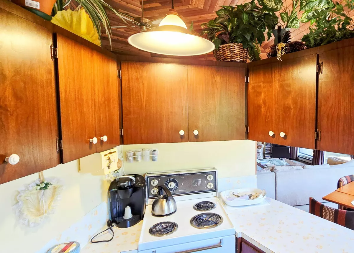 Entry Foyer Photo of 427 Collingwood Road, Keats Island, BC