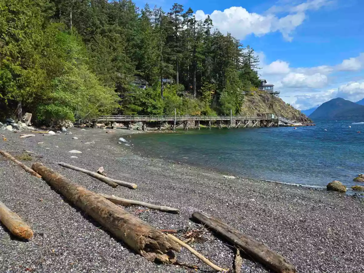 Hot Tub / Spa Photo of 427 Collingwood Road, Keats Island, BC