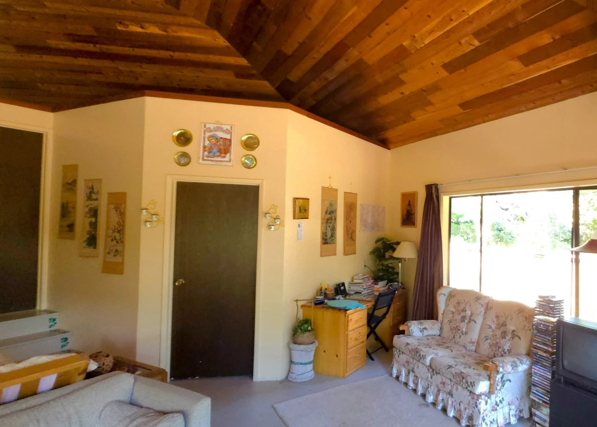 Primary Bedroom Photo of 427 Collingwood Road, Keats Island, BC