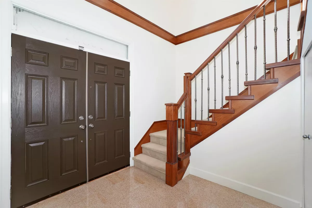 Breakfast Nook Photo of 10391 Williams Road, Richmond, BC