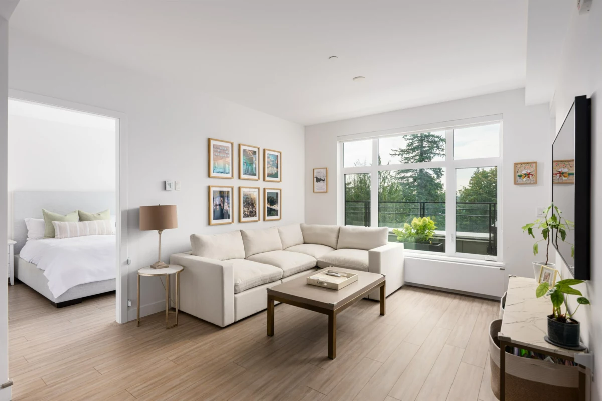 Primary Bathroom Photo of 208 707 E 3rd Street, North Vancouver, BC