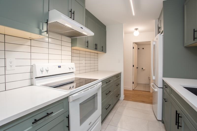 Family Room Photo of 121 8860 No. 1 Road, Richmond, BC