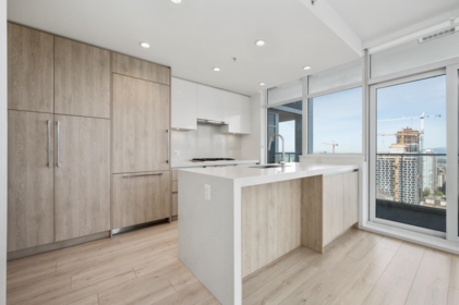 3204 6080 Mckay Avenue, Burnaby, BC, Burnaby — Apartment/Condo for sale