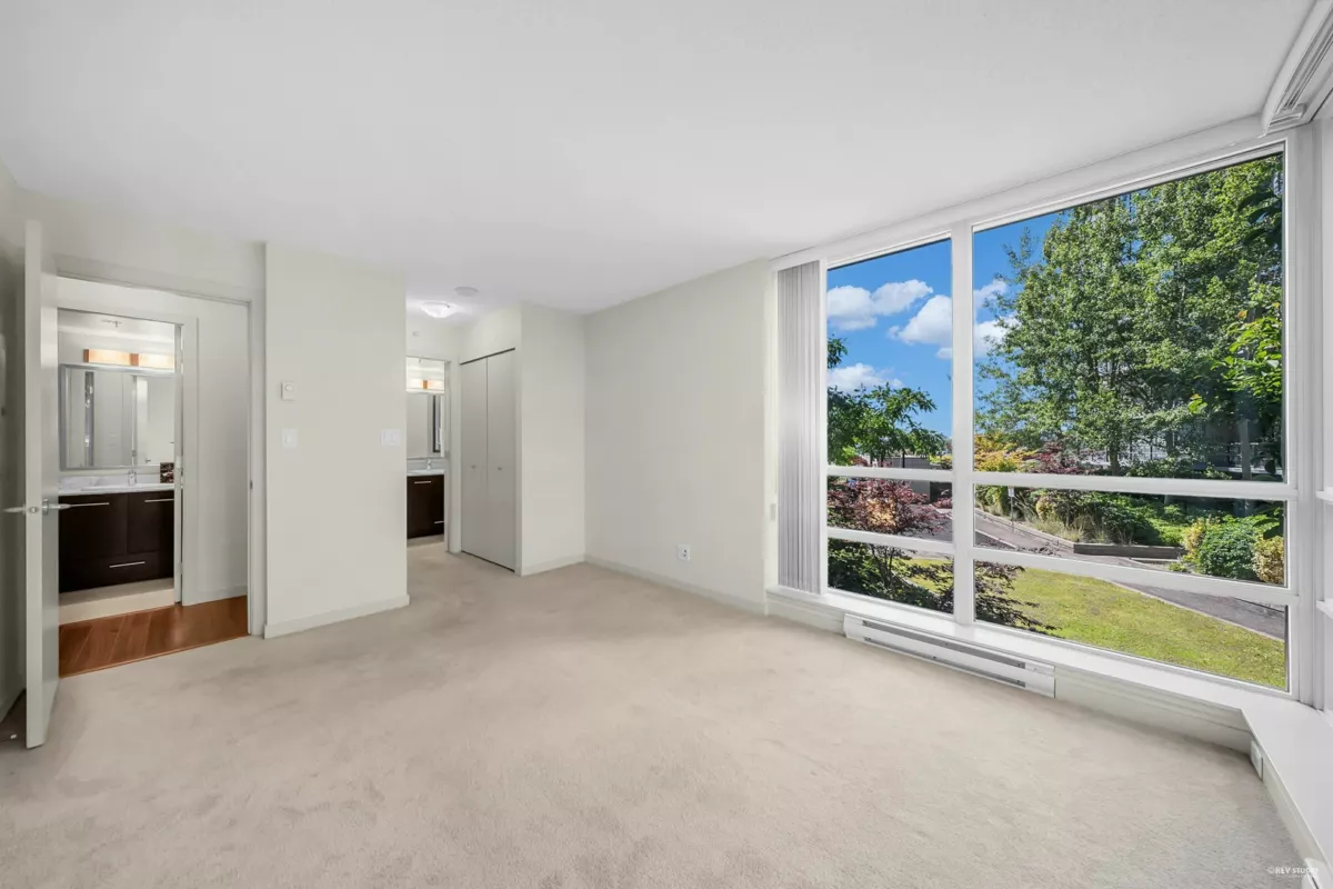 Bedroom 3 Photo of 609 3111 Corvette Way, Richmond, BC