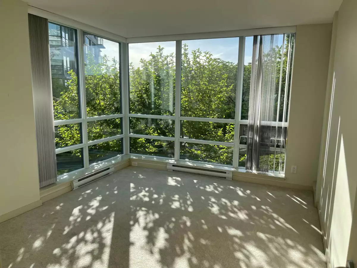 Exterior Front Photo of 609 3111 Corvette Way, Richmond, BC