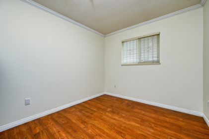 Hallway Photo of 3315 Charles Street, Vancouver, BC