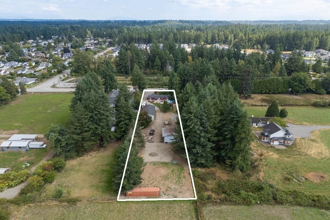 Kitchen Photo of 3283 196 Street, Surrey, BC