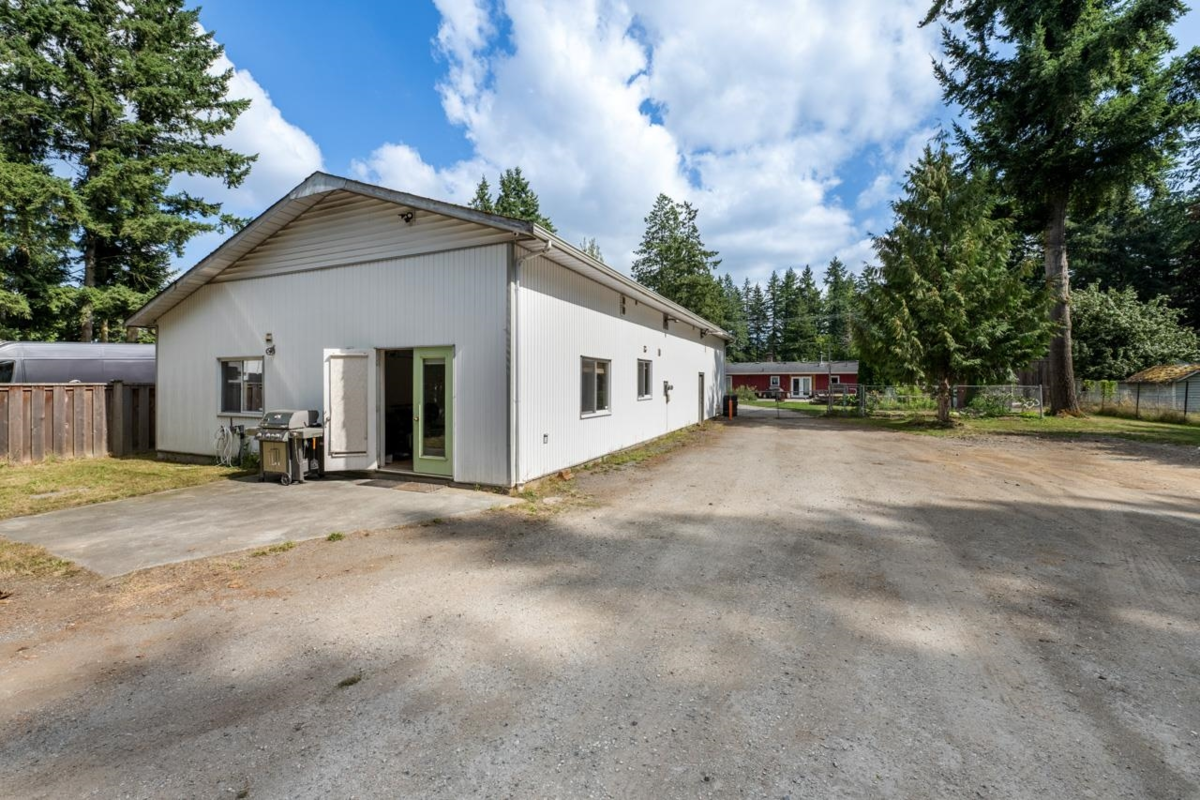 Mudroom Photo of 3283 196 Street, Surrey, BC