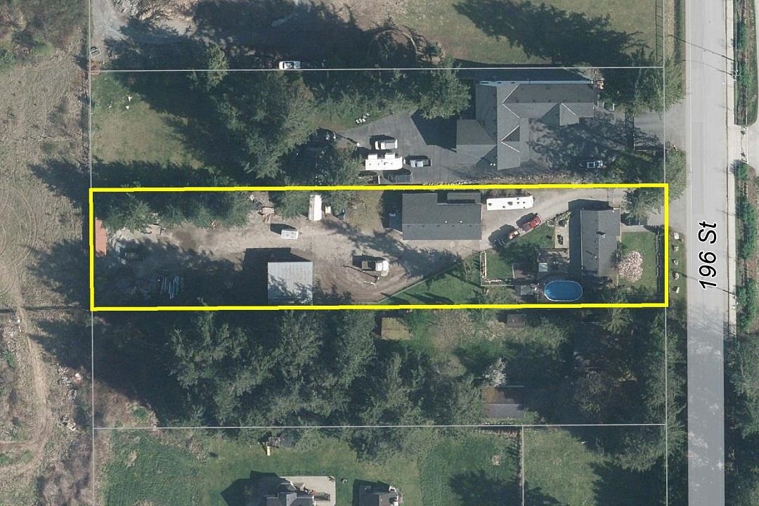 Outdoor Kitchen Photo of 3283 196 Street, Surrey, BC