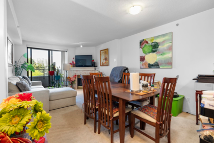 504 6611 Cooney Road, Richmond, BC, Richmond — Apartment/Condo for sale