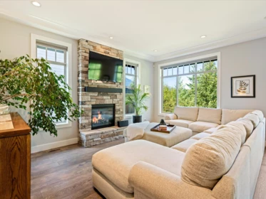 40885 The Crescent, Squamish, BC, Squamish — Single Family Residence for sale